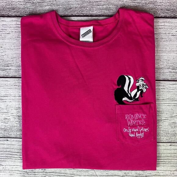 Vintage 2001 Pepe Le Pew Romance Wanted T-shirt - Picture 1 of 9